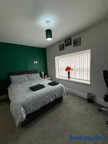 Ur Place - Image 3