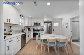 New Beach House with Game Room - Image 4