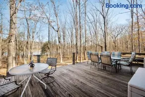 Lakefront w Water Toys Deck Fire Pit & Grill - Image 2
