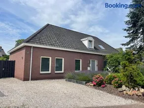 Homestay Bij de Heldinnen - Image 1