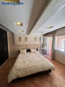 Aman Tide Apartment Ocean Village Stay - Image 2