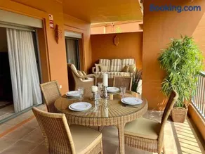 3 BR in a gorgeous complex - Image 2