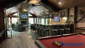 Bent Pine Lodge - Image 2