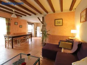 Jolie maison en pierre avec jardin privatif, proche de la Loire et des châteaux, animaux bienvenus - FR-1-622-23 - Image 2