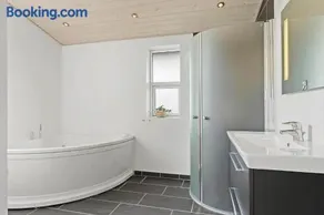 Holiday Home in LÃ¸kken - Image 2