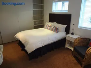 Designer Studio Camps Bay - Image 2