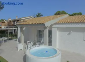 IKEBANA VILLAS PORTO PINO BEACH - Image 1
