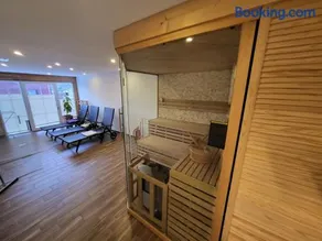 Haus am Berg - großes Haus mit Sauna für bis zu 10 Personen unweit vom Skihang - Image 1