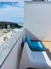 Sunset Beach House - Image 4