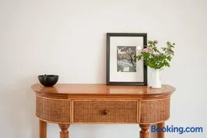 Garden Cottage - Somers - Image 3