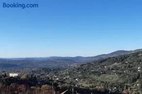 Appartement spacieux et chaleureux à Grasse - Image 2