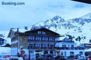 Der Sailer Hotel & Restaurant - Image 2