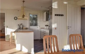 Three-Bedroom Holiday Home In Humble - Image 5