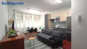 Apartamento en Avilés Céntrico & Parking - Image 1