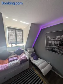 City View Apartment - WiFi - Netflix - Airport Shuttle - Image 3