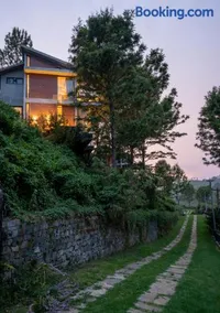LohonoStays Villa Amani 8A - Image 2