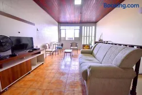 Casa no Centro com ar condicionado a 700m da Rodoviária do Centro - Image 1