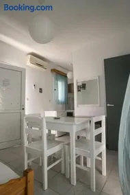 Antonia Rooms - Image 2