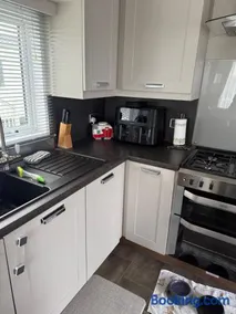 The Dunes View at Grannies Heilan Hame luxury caravan - Image 4