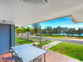NRMA Woodgate Beach Holiday Park - Image 1