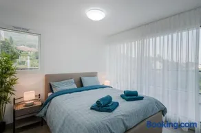 Splendid 3-room apartment with panoramic view - Image 3