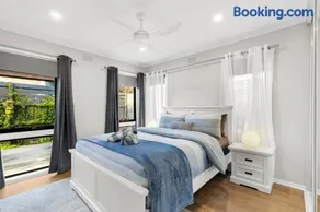 New Ocean Grove Oasis - Image 2