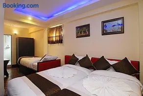 View Point Restaurant and Home Stay - Image 2