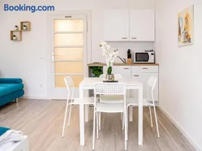 Modern Apartment in Wiener Stadthalle Area - Image 4