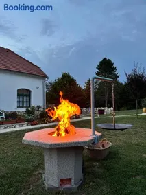 Fehér Bagoly Vendégház - Image 1