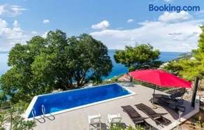 Holiday home Kuzma with private pool and sea view - Image 3