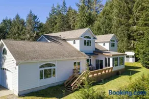 Ten Mile Lake Villa - Image 5