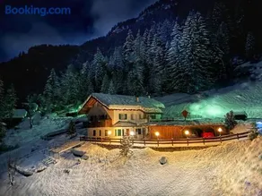 Dolomites Chalet CESA VEDLA -nature & silence - Image 1