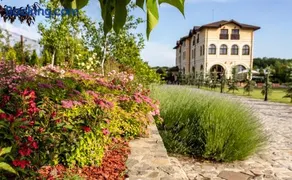 Country Spa Retreat - Image 2