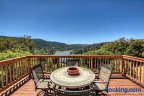 Best View of the Lake! Huge Deck! - Image 3