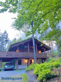 Holmøy Lodge - Image 1