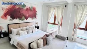 The Suite by Ceilao Villas - Image 3