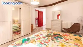 Casa Roja - Image 2