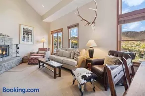 Woodrun Place 48 - Image 2