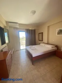 Nefeli Apartments - Image 4