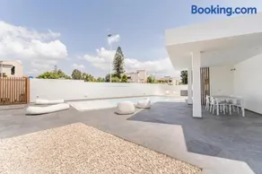 Leonida's Home - Shared Pool, Jacuzzi and beach 150mt - Image 2