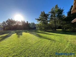 Casa quinta con enorme parque, parrilla, hogar, piscina a 1 hora de CABA - Image 1