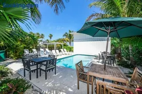 Blissful Bay at Bayside Bungalow - Image 5