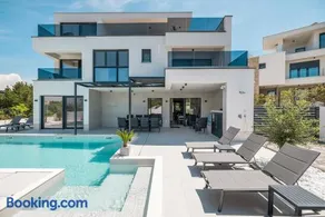 Villa Levant - Image 2