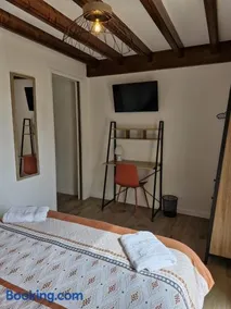 Le Zénith - Entièrement Climatisé - 3 chambres, 3 salle de bain - 8 pers max - Local à vélos - Réservation à la chambre possible - Image 3