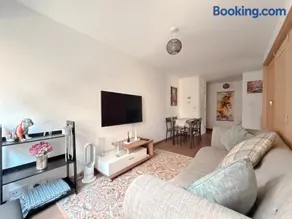City of London 2-Bed - Riverside - Roof Terrace - Image 3