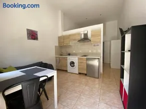 Sisifou Apartment - Image 5