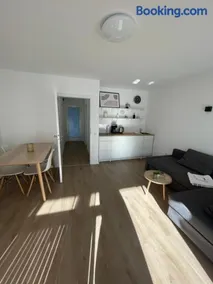 Zentrales, loftartiges Apartment in Lüdenscheid mit Balkon & Weitblick - Image 5