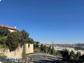 בוטיק בהרי הקסטל - Image 3