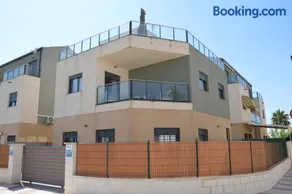 Beautiful house at Daimus Beach - Image 1