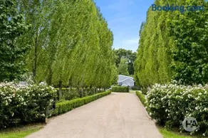Farm Stay MAPLE Cottage at Wilindi Estate - Image 2